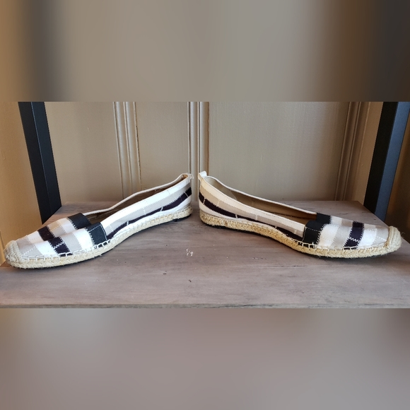 Adrienne Vittadini Ale Striped Slip On Espadrilles Flats Shoes Size 9M - Picture 6 of 7